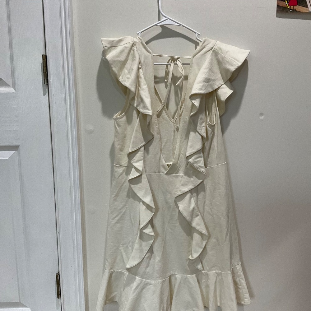 Linen Ruffle Dress - Picture 2 of 4